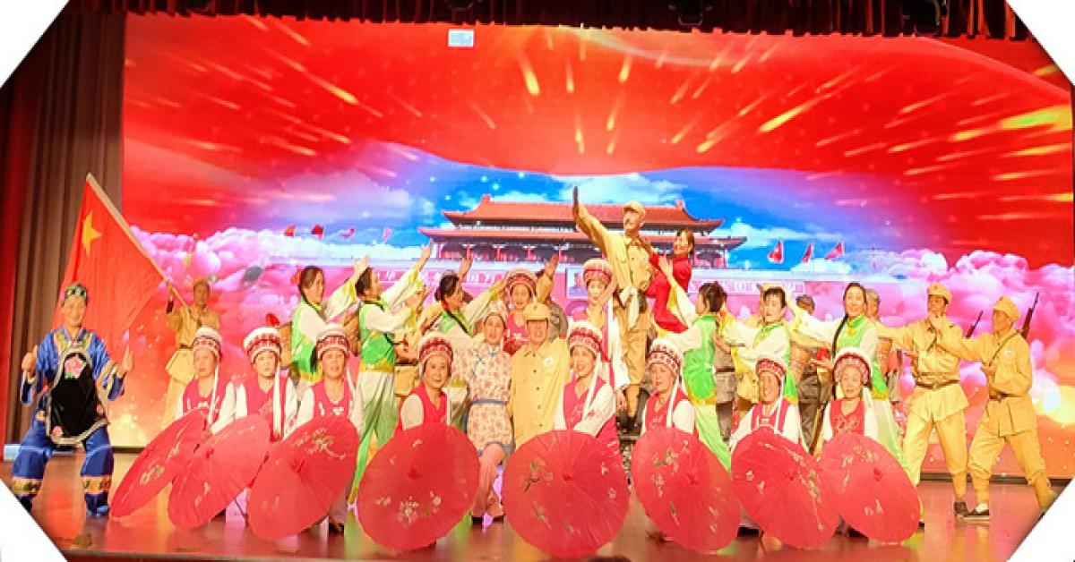 红色歌谣情景表演《马桑树儿搭灯台》