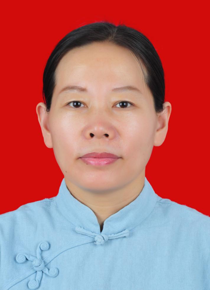 合唱教师  石秀红