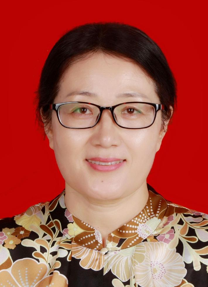 英语教师  韩月玲